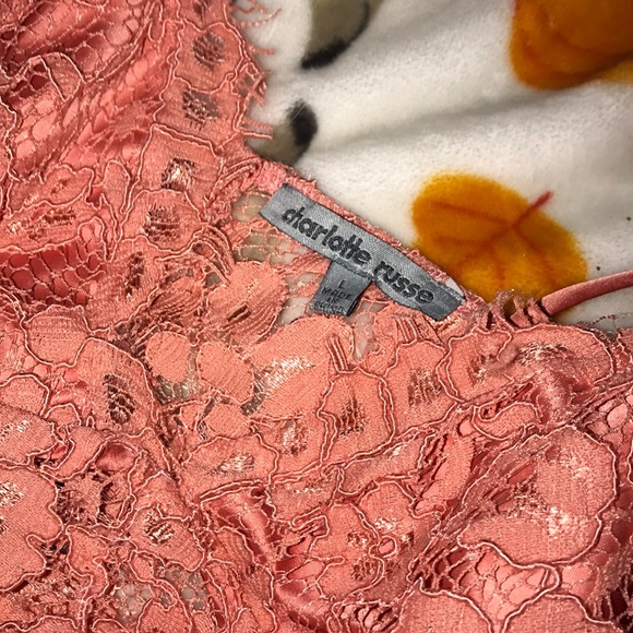 Never worn Charlotte Russe Top - Picture 4 of 4